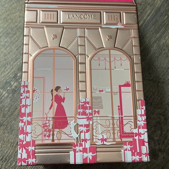 Lancome gift box - Picture 6 of 8